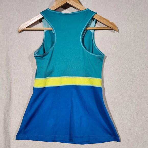 Title Nine XS Athletic Tank Top Blue Green Yellow Built in Bra Activewear - Picture 9 of 9